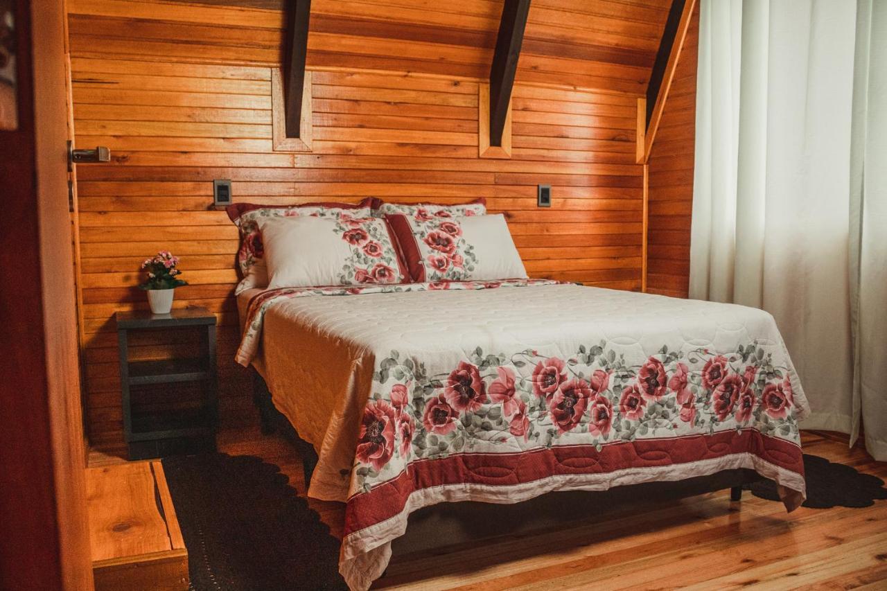 Chale Romantico Com Banheira De Hidromassagem E Lareira Bom Retiro  Eksteriør billede